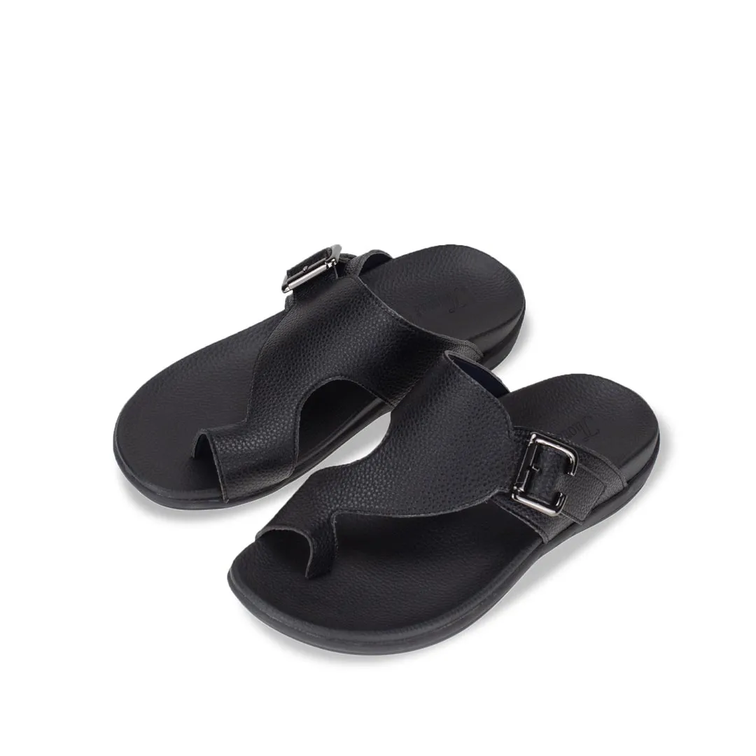 [20% off at cart] Men Toe Loop Buckle Sandals