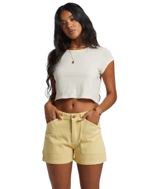 Leia Short