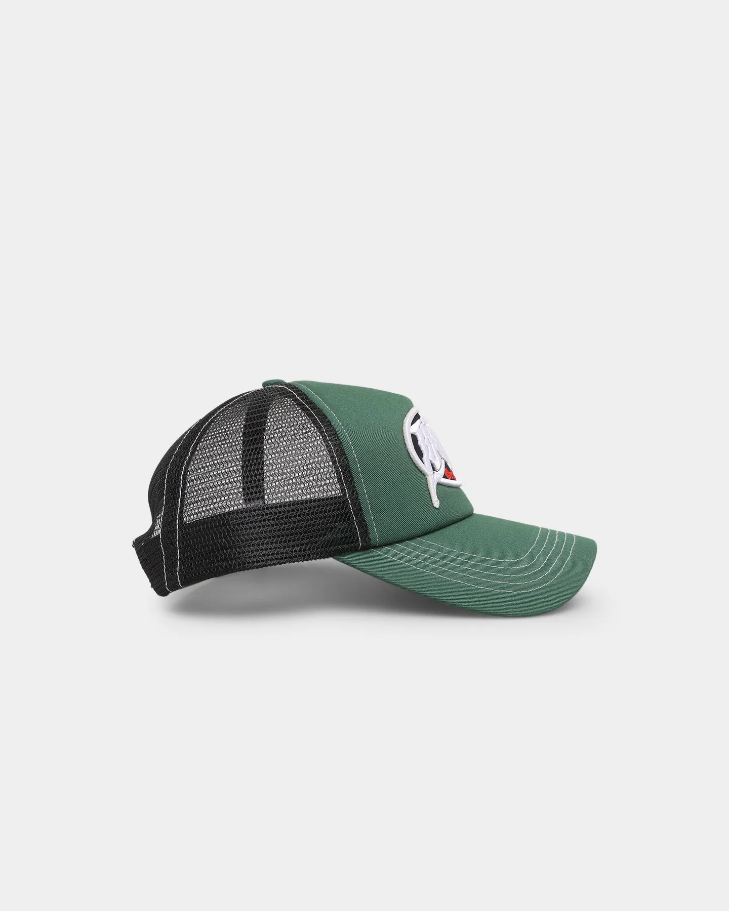 Loiter Metal Badge Trucker Green