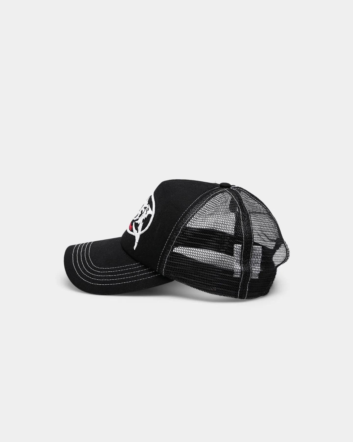 Loiter Metal Badge Trucker Hat Black