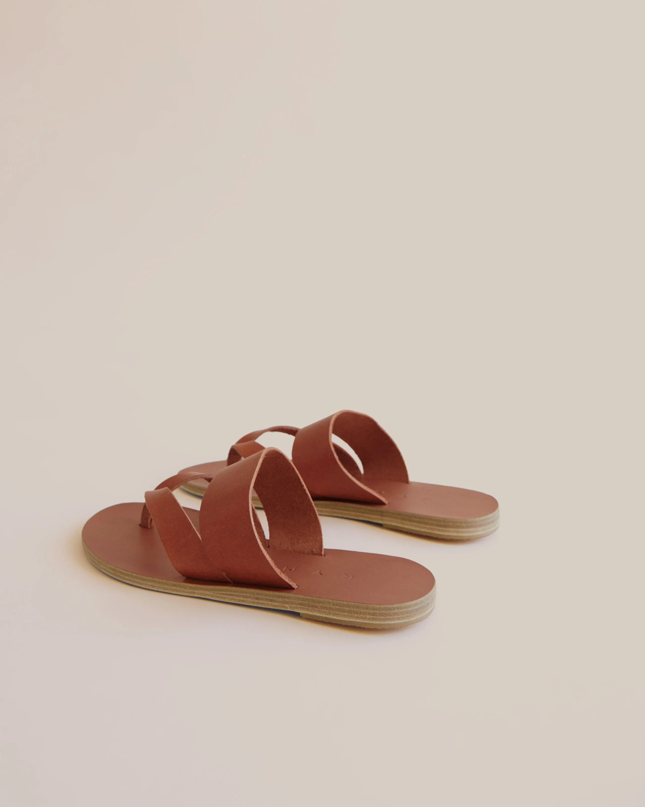 Peristera Leather Slide Sandal