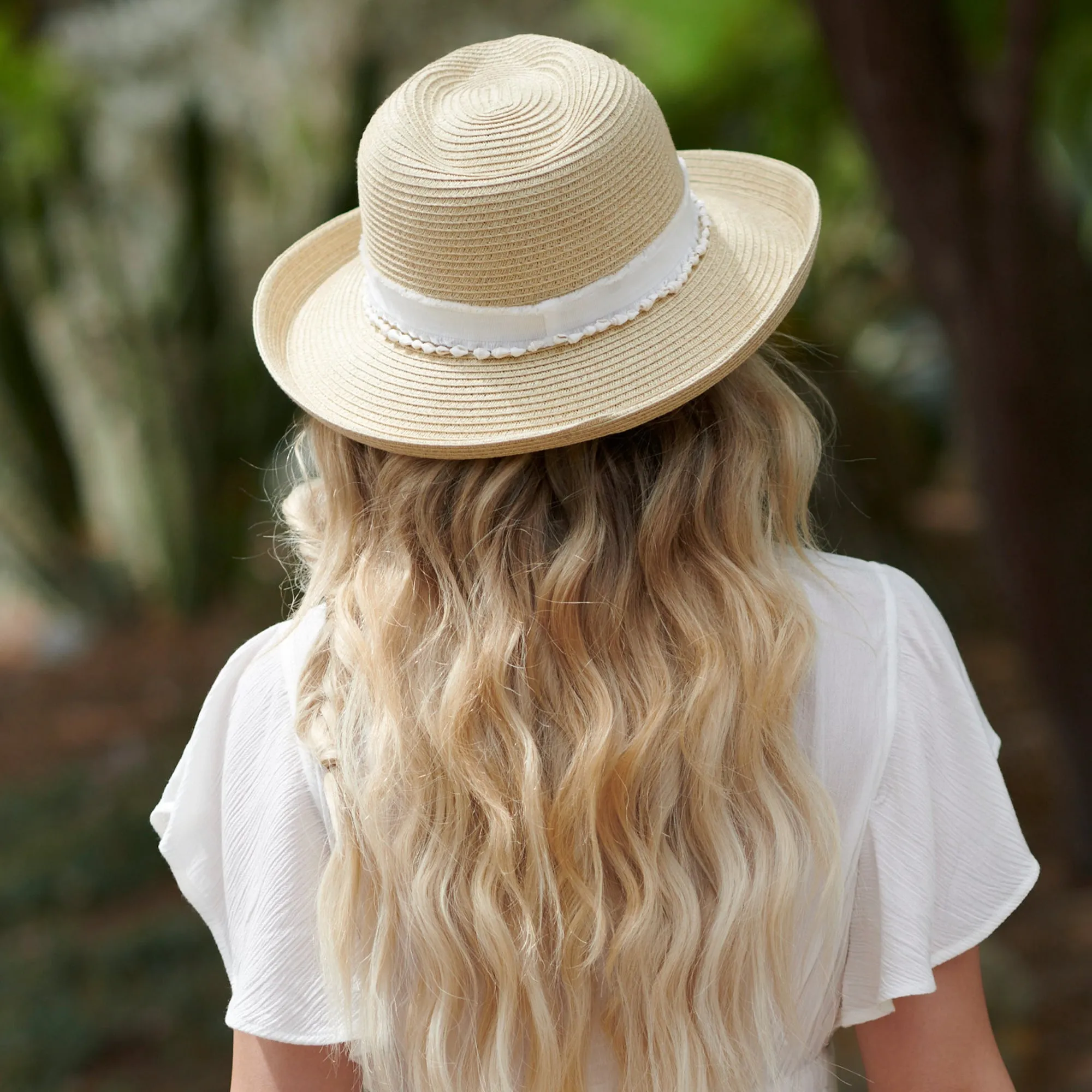 Women's Kettle Brim Fedora With Frayed Band & Shell Trim